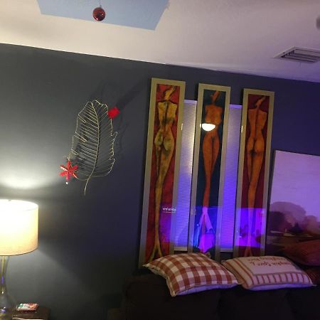 Lovely Miami Apartment מראה חיצוני תמונה